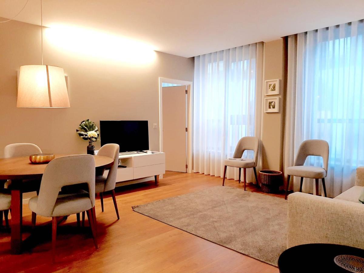Lf Porto Camelia Deluxe Apartment, By Flat In Porto Exterior photo